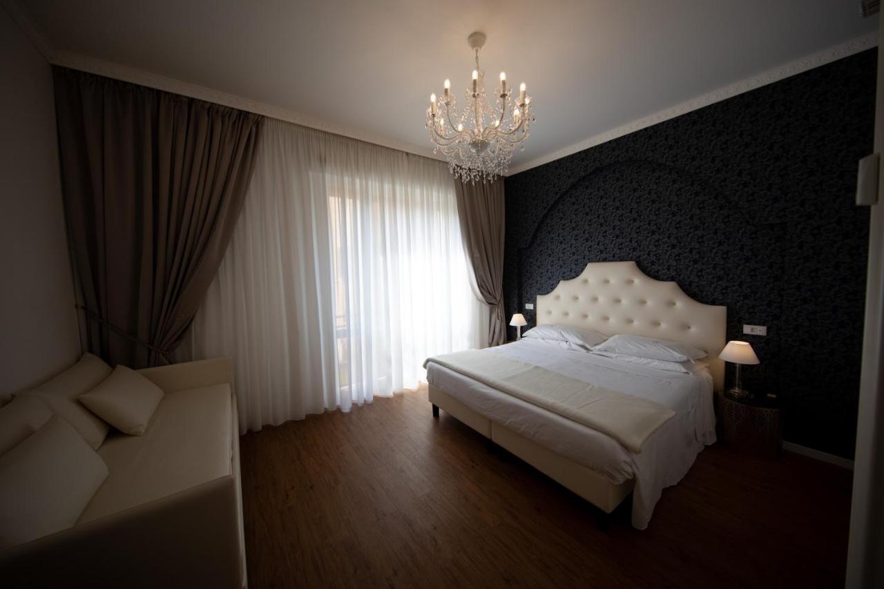 Re Enzo Suites Bologna Esterno foto