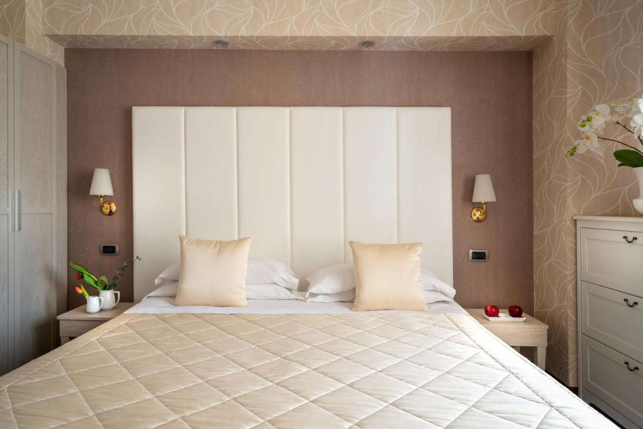 Re Enzo Suites Bologna Esterno foto