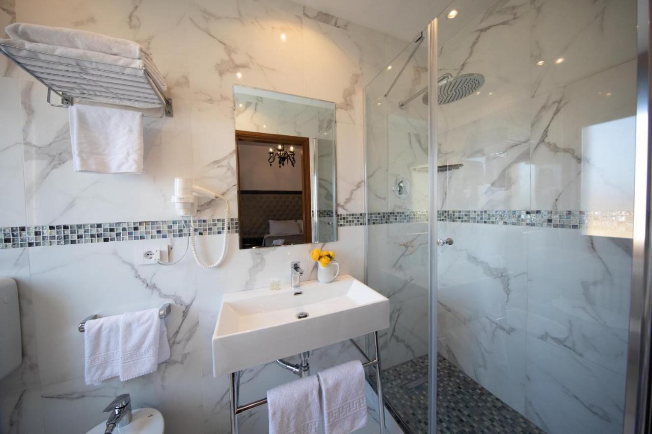 Re Enzo Suites Bologna Esterno foto